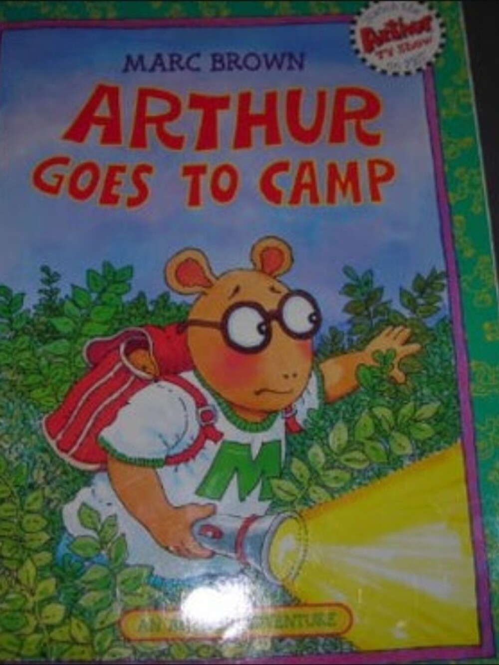 Arthur Goes to Camp (An Arthur Adventure)by Marc Brown
